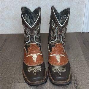 Women’s cowboy boots